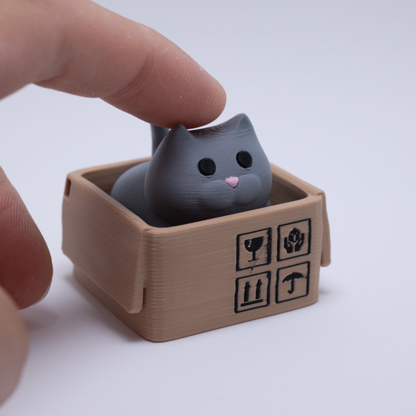 Box Cat Clicker Keychain (Grey)