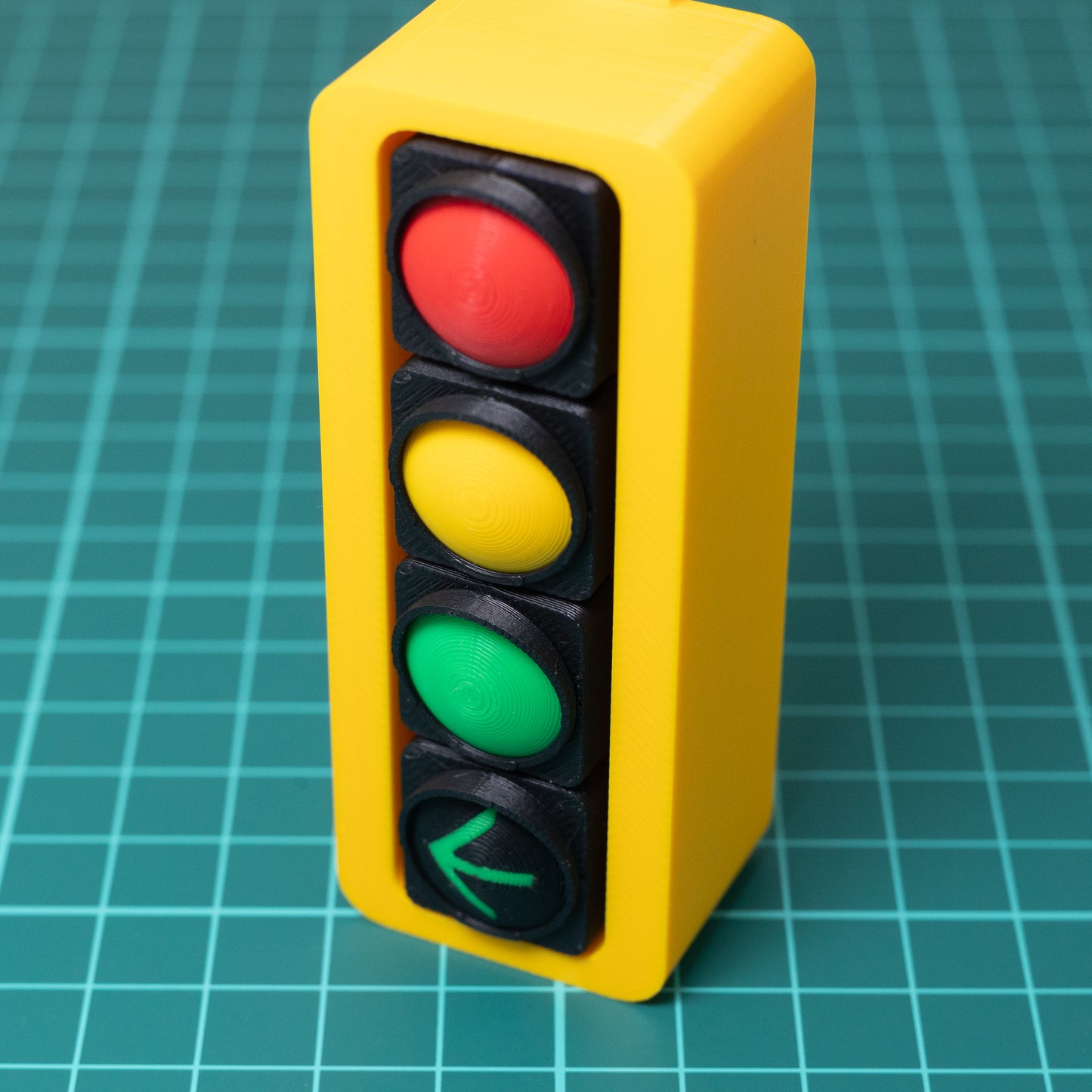 Traffic Light Clicker Keychain - BC Version with Left Turn Signal