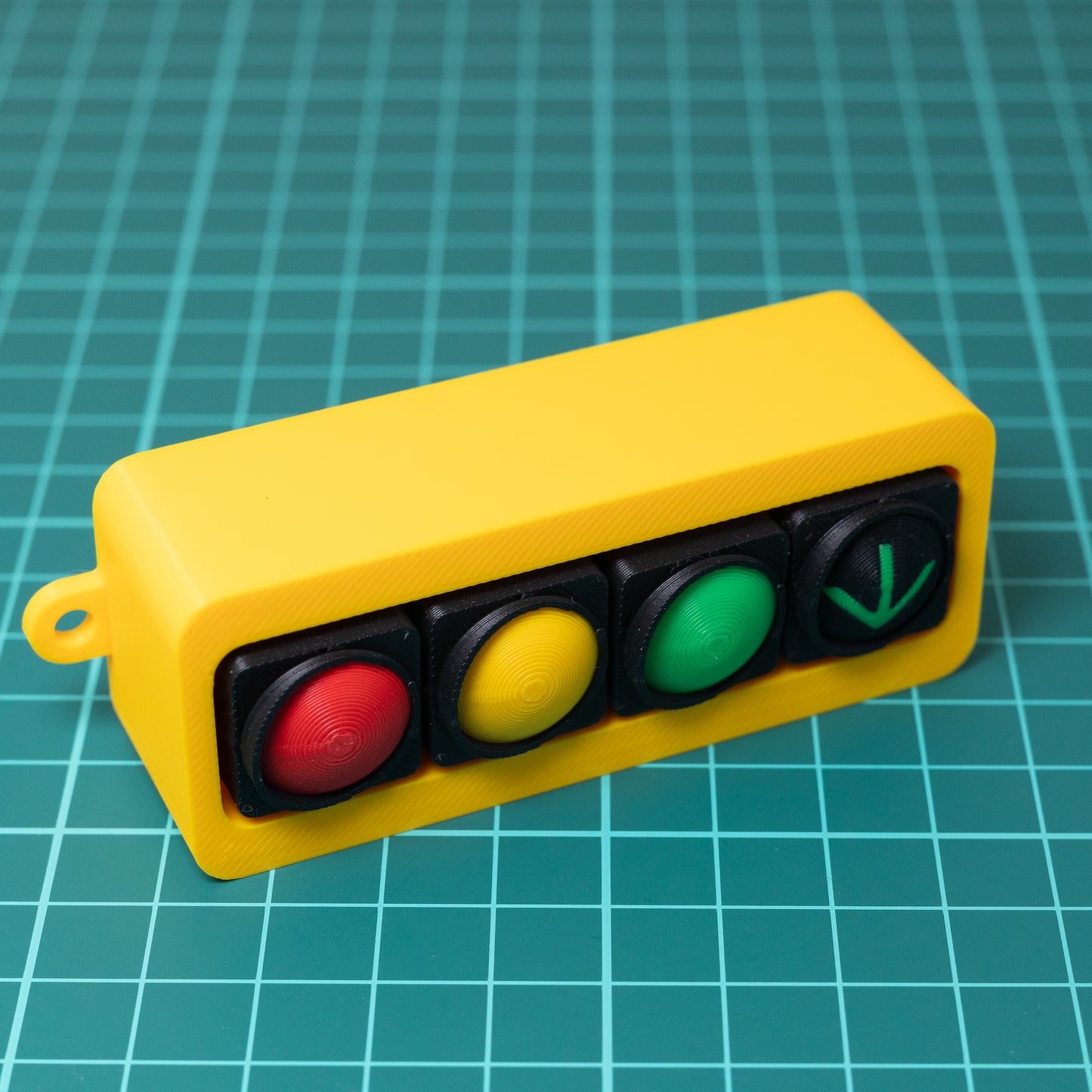 Traffic Light Clicker Keychain - BC Version with Left Turn Signal